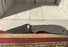 이미지를 갤러리 뷰어에 로드 , Spyderco Collector Club Stretch 2 XL Grey