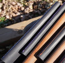 Lade das Bild in den Galerie-Viewer, Leather Folio Knife Storage