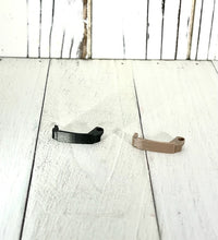 Carica l'immagine nel visualizzatore di Gallery, Benchmade Shootout Glass Breaker Delete (GBD)