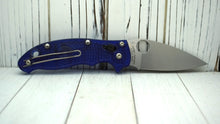 Load image into Gallery viewer, Spyderco Manix 2 Blue Lightweight Factory Seconds
