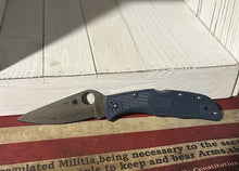 Load image into Gallery viewer, Endela Damascus KnifeJoy Exclusive
