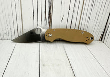 Load image into Gallery viewer, Spyderco Para 3 Coyote Brown Factory Second
