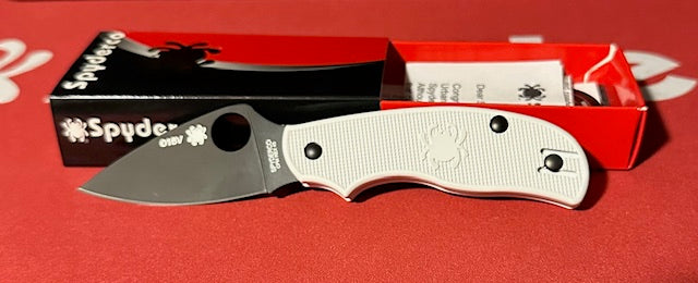 Spyderco Collector Club Urban White FRN Rex45