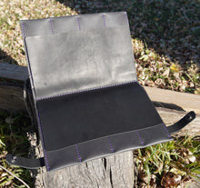画像をギャラリービューアに読み込む, Leather Folio Knife Storage
