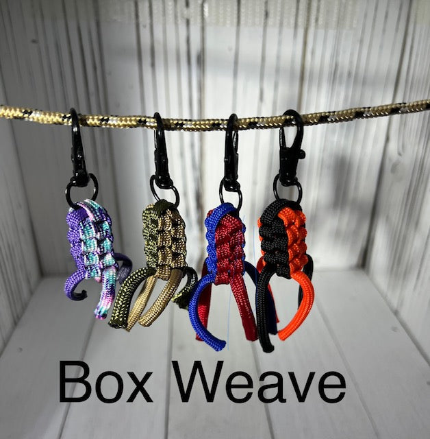 Zipper Pulls by Alicord Paracord Crafts